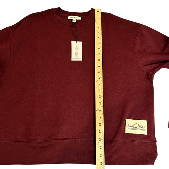WEWOREWHAT Women’s Sweatshirt, Burgundy, New W/Tags Size Medium. Nice! - Picture 3 of 13